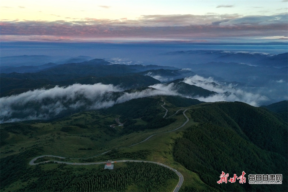 【平涼】平涼華亭關山蓮花臺景區出現壯美雲海景觀_fororder_7