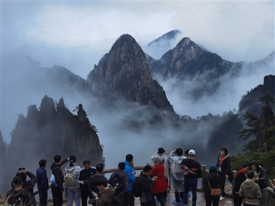 黃山雲海醉遊人_fororder_hsrb1118001_009_01_b