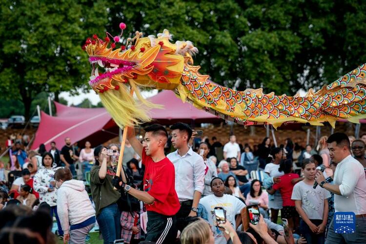 綜合消息：鬧元宵 傳祝福——海外多國民眾感受中國文化魅力