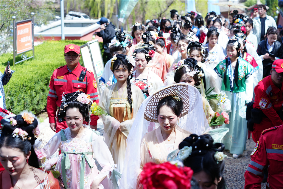 【原創】天水市“百花錦繡·龍城花朝”第二屆漢服花朝節驚艷開幕_fororder_1