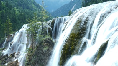 Amazing Scenery of Jiuzhaigou in Sichuan Province