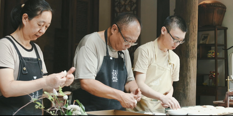 徽州中秋邂逅外鄉美食 共享別樣團圓_fororder_圖片1