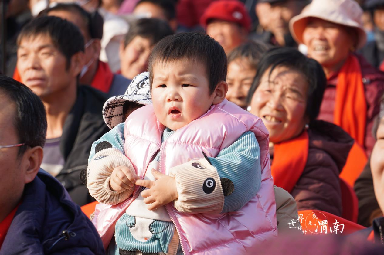 웨이난 린웨이구 2023 전국 '사계절 마을 야간 행사', 멋진 공연 선보여_fororder_圖片3