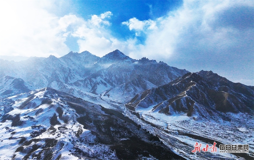 祁連山民樂段：群山巍峨雲霧繚繞 春雪著墨宛若畫卷_fororder_1