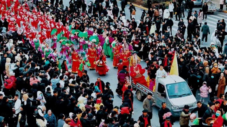 【原創】天水秦安：萬人空巷 ！ 22支社火隊齊聚街頭巡演“鬧春”_fororder_微信圖片_20240223115812