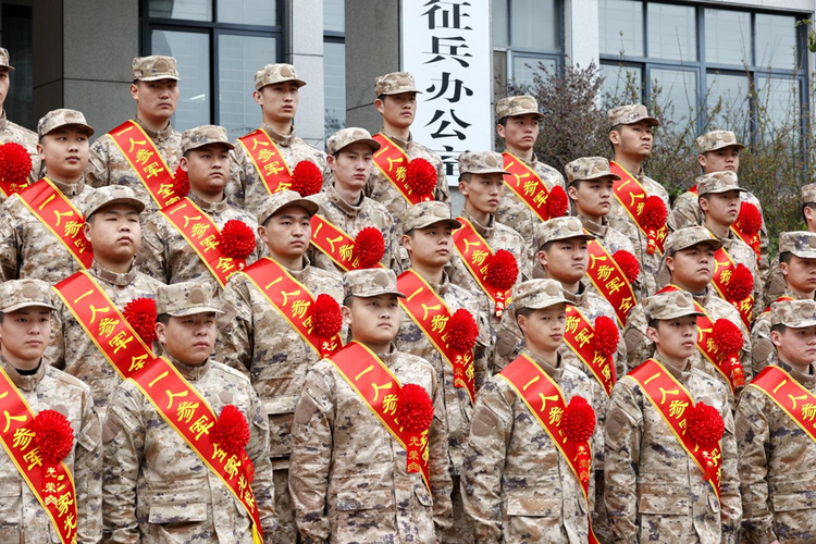 滁州全椒：歡送入伍新兵奔赴軍營_fororder_圖片2