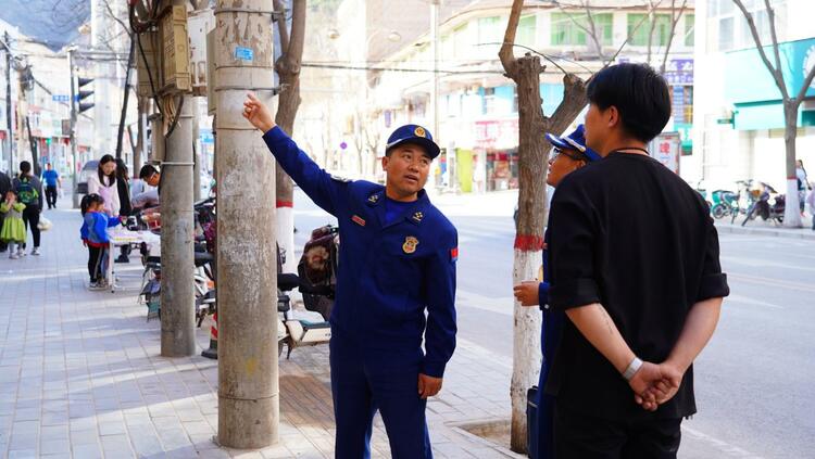 【原創】甘肅省慶陽市華池消防持續推進“拆窗破網”專項整治行動_fororder_2