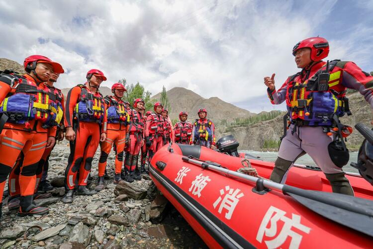 【原創】甘肅張掖：乘風破浪 聯合鍛造水域救援“尖兵”_fororder_圖片2