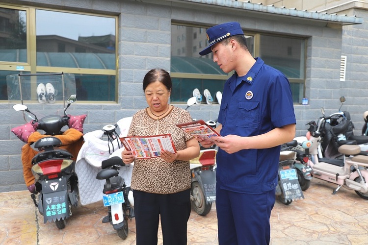 【原創】甘肅隴南西和消防：全力督促指導消防車通道標識劃線工作_fororder_4