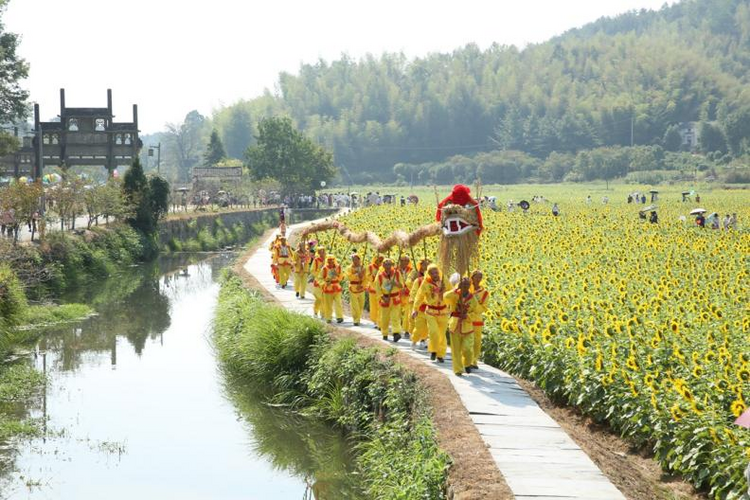 萬千氣象看中國 | 大黃山文旅産業璀璨崛起 激活地域文化新活力_fororder_圖片10