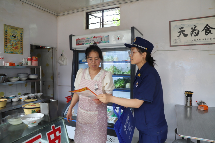 【原創】用圖片説話丨甘肅隴南西和消防開展夏季防火防汛減災宣傳活動_fororder_IMG_0847.JPG