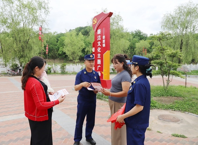 【原創】甘肅隴南西和縣消防救援大隊圓滿完成2024年第十二屆隴南“乞巧女兒節”系列活動消防安保和火災防控工作_fororder_第八張