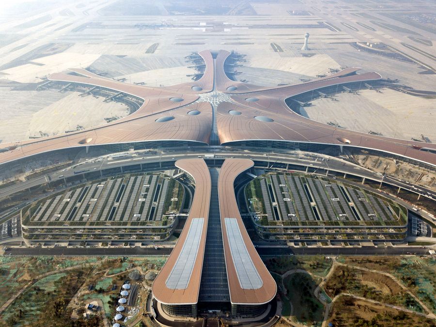 New Beijing airport uses cutting-edge blind landing equipment amid low visibility