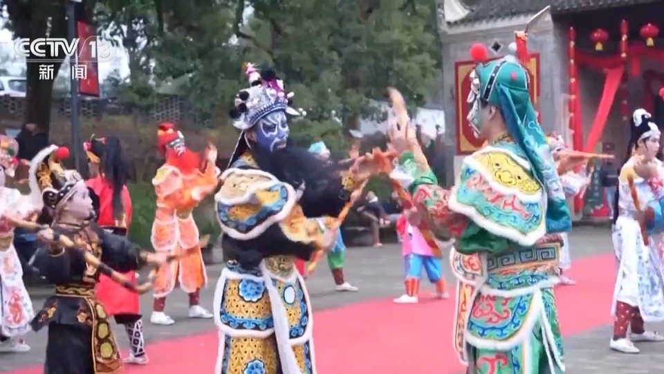 浠婂勾鏄ヨ妭鍑烘父鐩殑鍦扳�欏舵祦鈥濇槸鍝紵澶ф暟鎹憡璇変綘