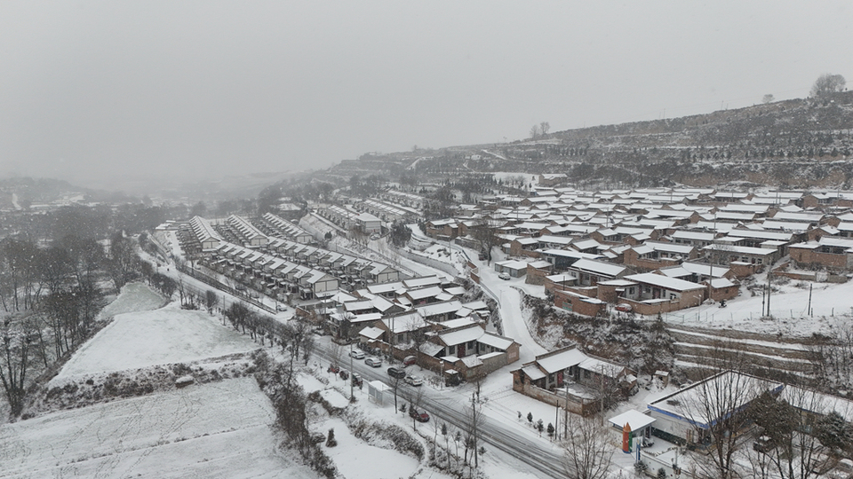 天水市清水縣銀裝素裹 絕美雪景盡收眼底