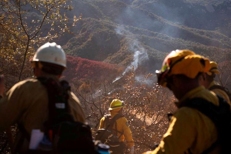 山火持續 美國洛杉磯超600萬人處於嚴重火災威脅之下