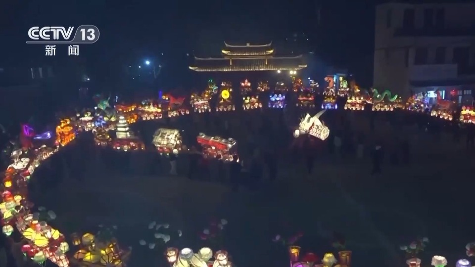 浠婂勾鏄ヨ妭鍑烘父鐩殑鍦扳�欏舵祦鈥濇槸鍝紵澶ф暟鎹憡璇変綘