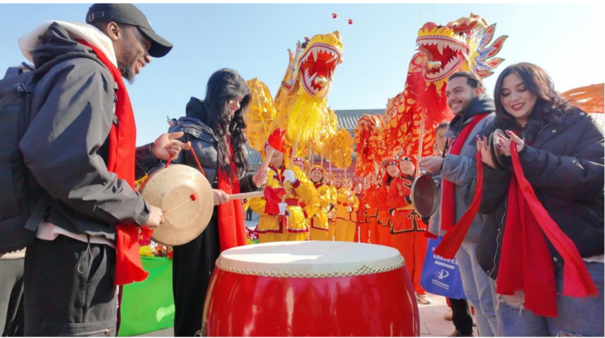 Chinese Spring Festival: A UNESCO Intangible Cultural Heritage – Foreigners Celebrate the Spring Festival in Huai’an