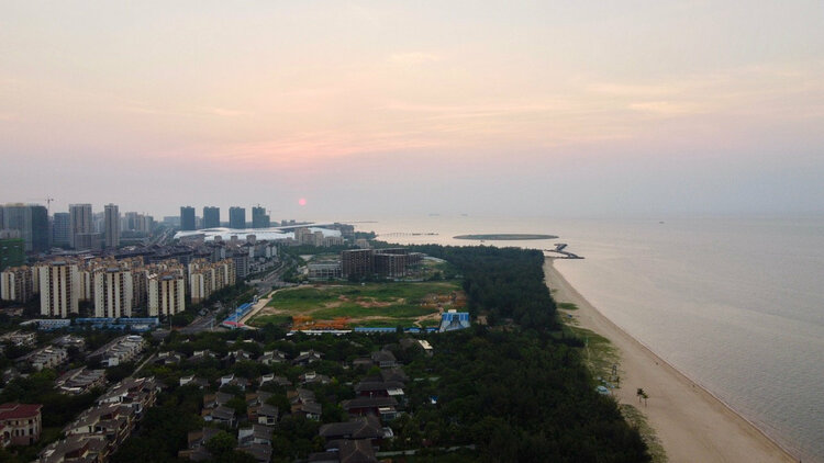 【經濟特區40年@治理現代化】潮起海之南 逐夢自貿港：擴大開放融入世界 海南作為經濟特區走在前面_fororder_4