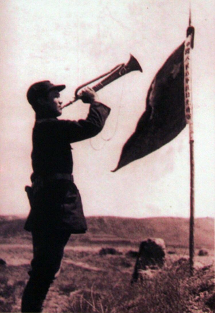 銘記歷史 砥礪奮進——寫在中國人民抗日戰爭暨世界反法西斯戰爭勝利75週年之際