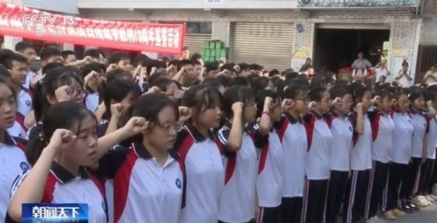 銘記歷史 緬懷先烈 全國多地舉辦紀念抗戰先烈活動