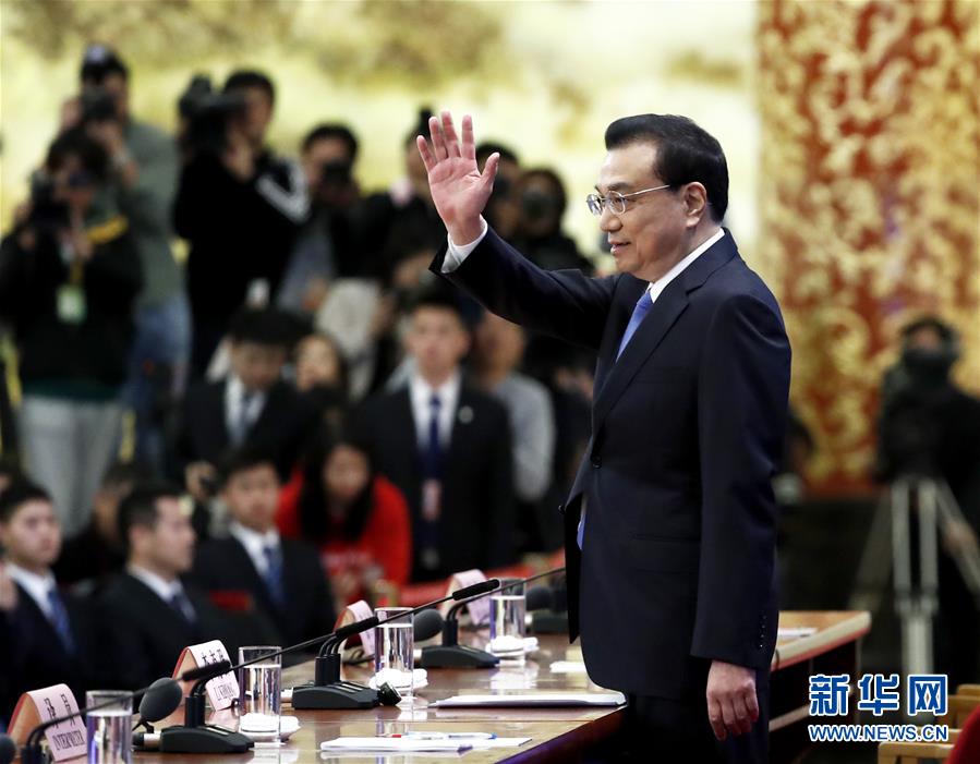 李克強總理會見中外記者
