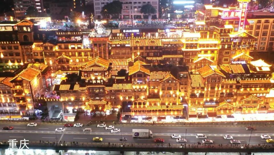 國慶中秋夜多城燈光秀聯動：山河無恙，家國夢圓！