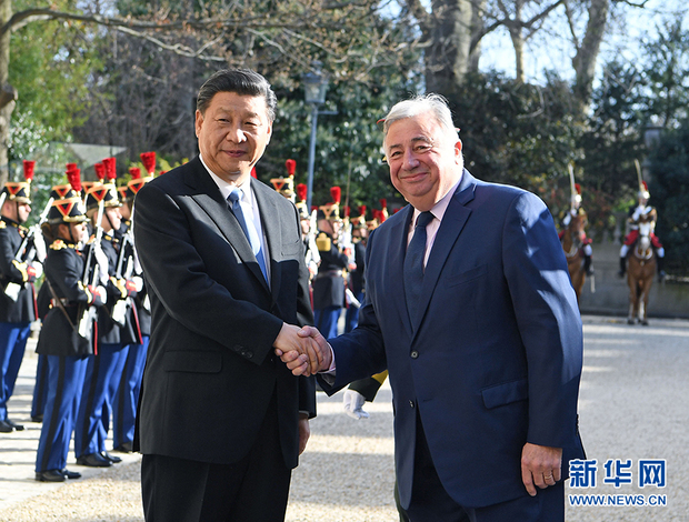 習近平會見法國參議長拉爾歇