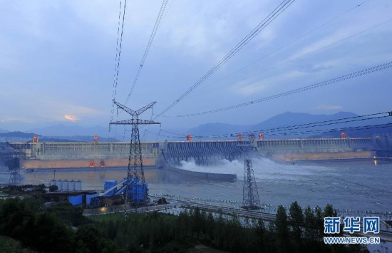 全球電力需求出現歷史性下降 中國“逆風”實現正增長