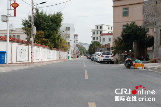 廣東東泓集團：助力精準扶貧 做政府扶貧有益補充_fororder_3