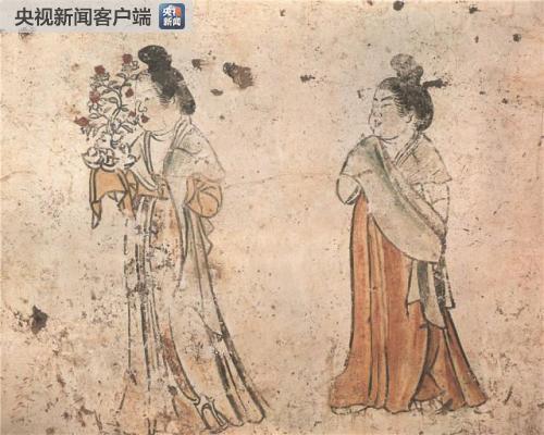時政新聞眼丨長城腳下世園會，習近平和多國領導人去看了啥？