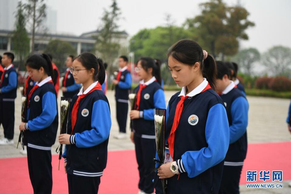 清明將至 祭奠英烈