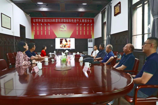 Expert Review of "Rays of Light in Memories" 2021 Liaoning-Central and Eastern Europe Photography Exchange Presents 30 Pieces of Award-Winning Works_fororder_地方發