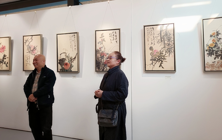 “一路呈雙”同攀藝術高峰 路暉、李雙雄書畫作品展宋莊啟幕_fororder_25341634540898_.pic_hd