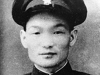湯景仲：文武兼備指揮員