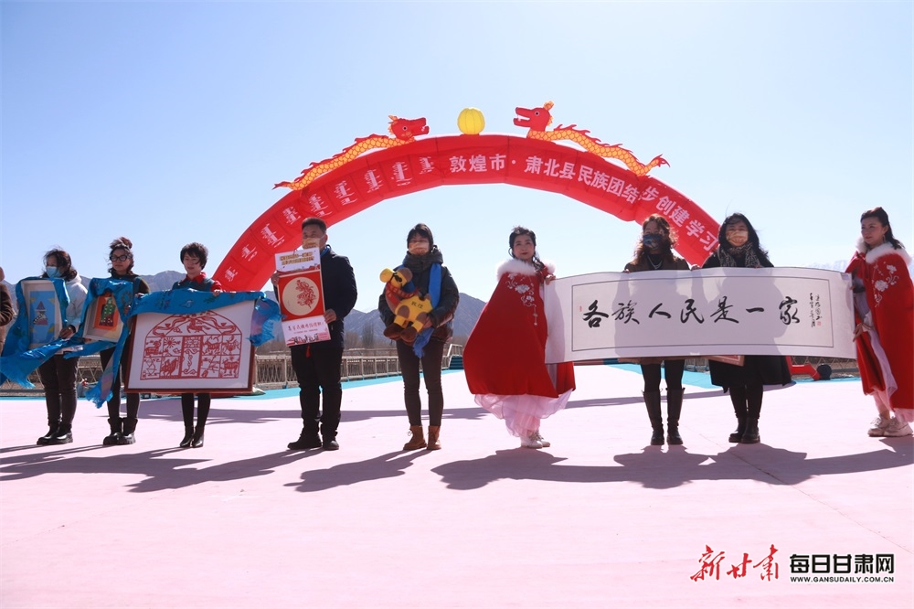 【移動輪播圖+焦點輪播圖+文旅標題列表】敦煌市和肅北縣舉辦文藝匯演