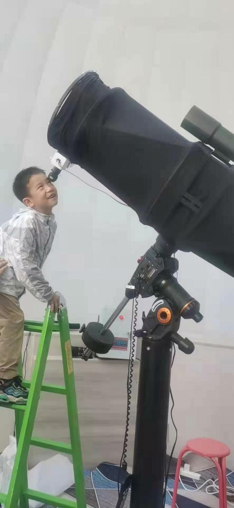 內蒙古騰格裏：牧民在沙漠中建起兩座天文臺_fororder_4
