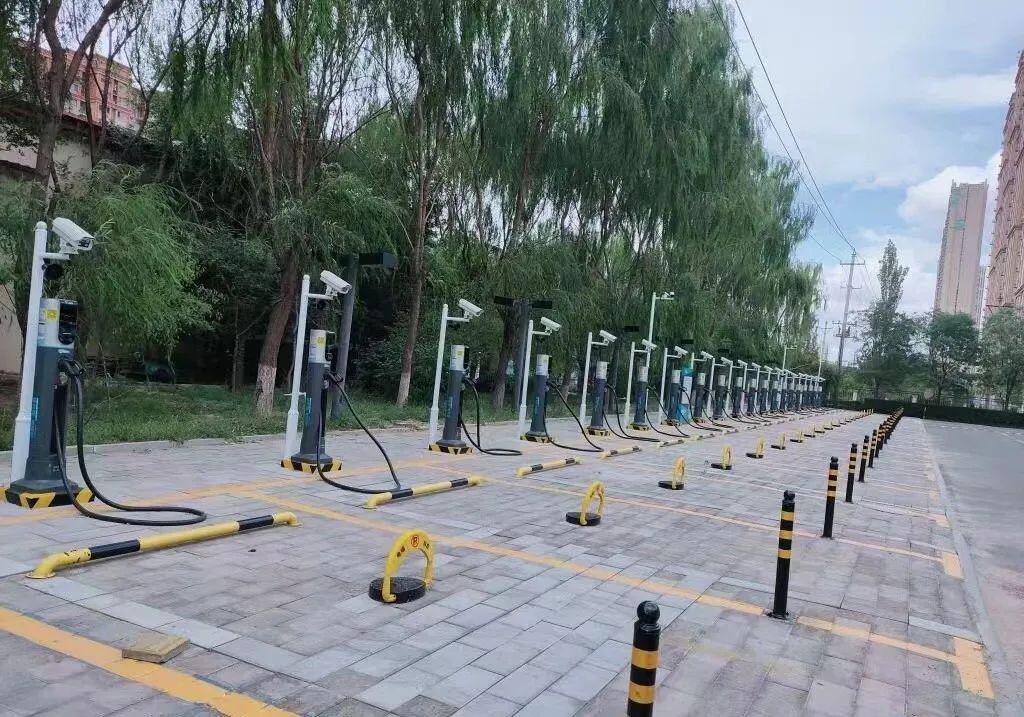包頭：組合發力釋放更大潛力 新能源汽車消費呈高增長態勢_fororder_5