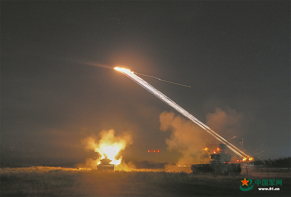 第七十四集團軍某旅防空營實彈射擊演練影像