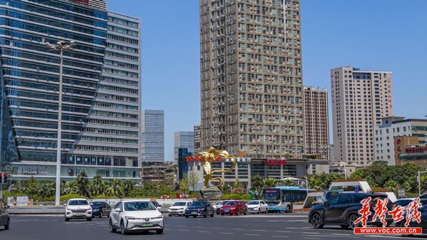 “長沙藍”持續在線 星城美景頻頻“上熱搜”