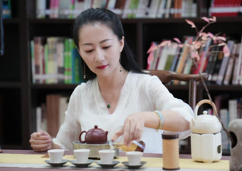 “中國茶”申遺成功 雲南茶爭奇鬥艷_fororder_2