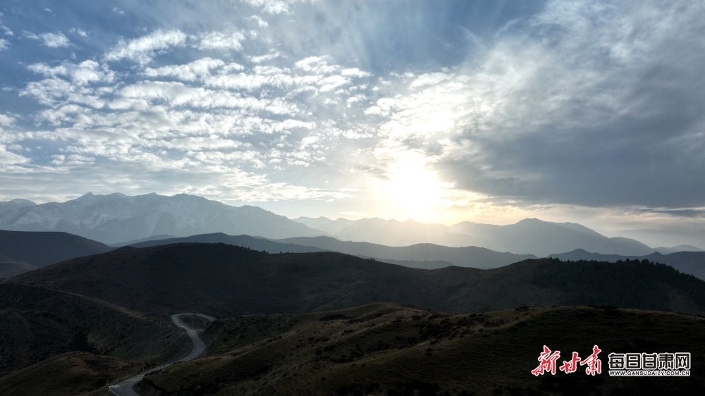 【武威】武威天祝：祁連披霞若錦繡 馬牙雪山傲群峰_fororder_5