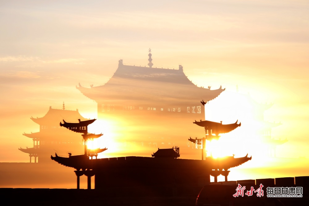 【嘉峪關】新年霞光照耀下的嘉峪關雄關真美!_fororder_3