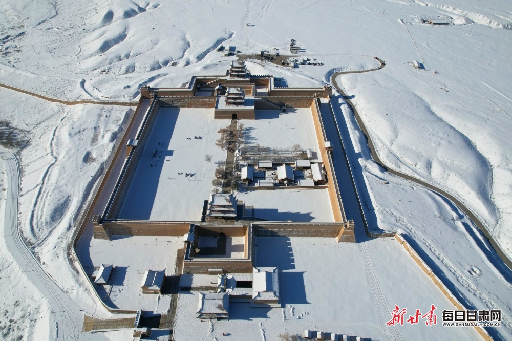 【輪播】嘉峪關：雪後雄關別樣美_fororder_10