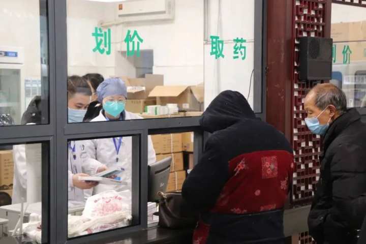 浙江調配300萬片布洛芬、40萬盒快克進鄉村_fororder_1672883235195_63b62c23159bb80b9954f1b5