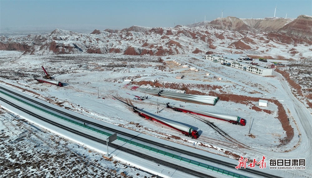 張掖：雪後甘州區平山湖美出新高度_fororder_4
