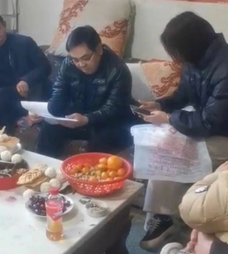 腫瘤專家回鄉過年，過成了“大型義診現場”_fororder_1