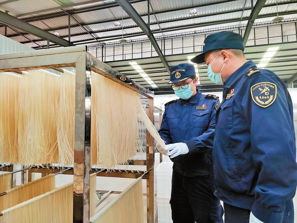 雲南蒙自過橋米線首次出口北美_fororder_4ba3