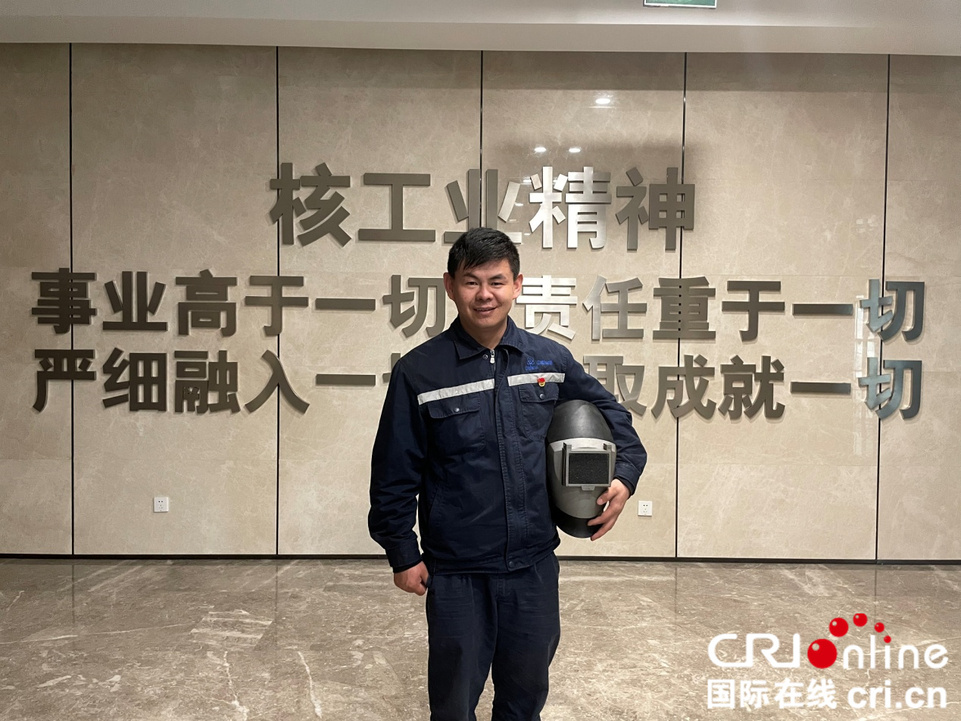 【奮進的中國人·兩會新面孔】師延財代表：青年人要守得住平凡，耐得住寂寞，到最基層的崗位上發光發熱_fororder_圖片1_副本