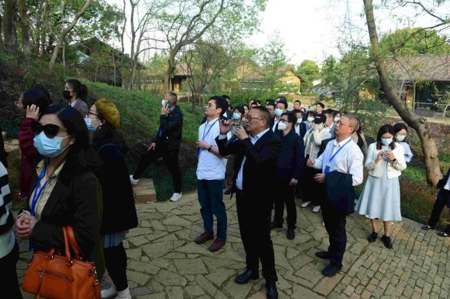 浙江推進共富先行系列研討活動走進義烏_fororder_微信截圖_20230317103715